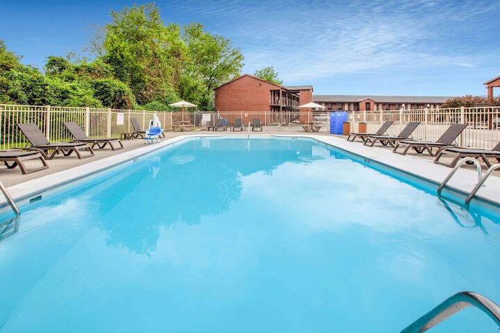 Pool 3 of 30
