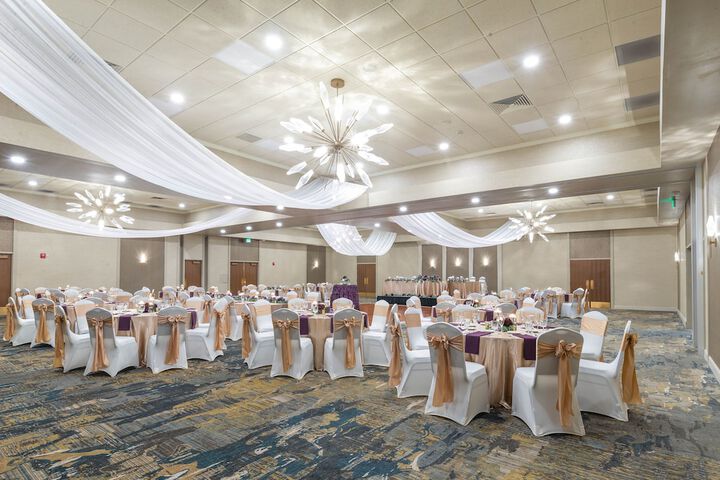 Holiday Inn Cleveland-S Independence by IHG