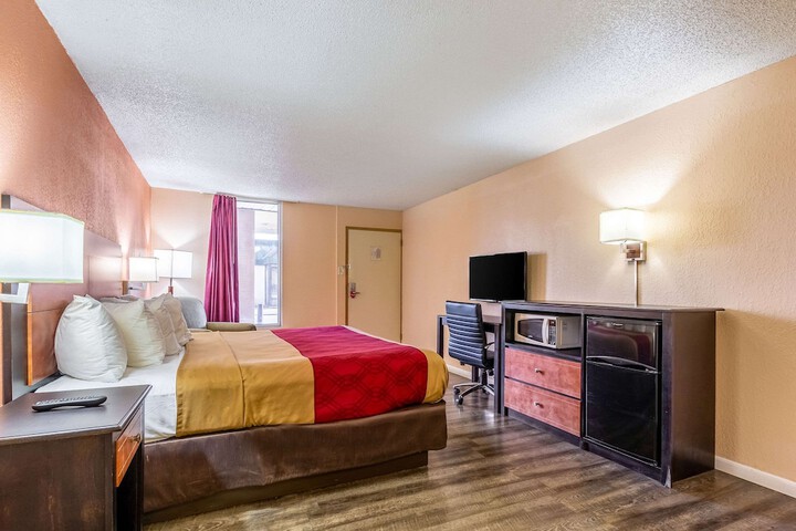 Room 31 of 36