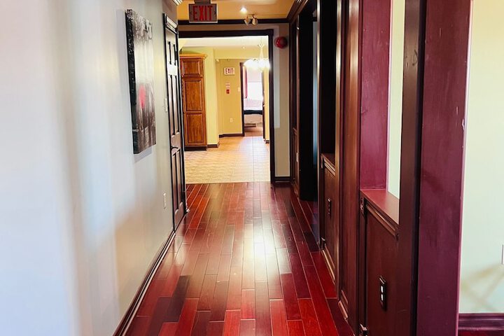 Room 30 of 71