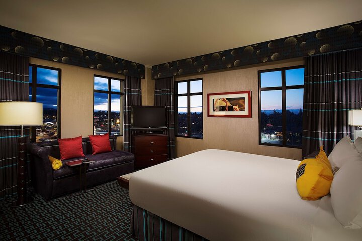 Room 17 of 54