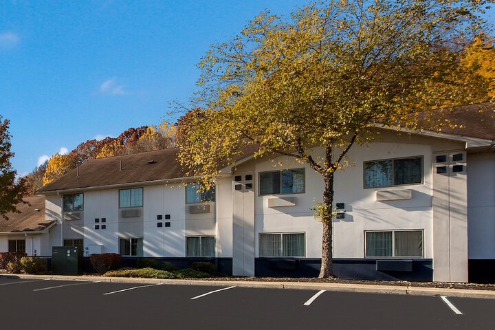 Hotel 3 of 32