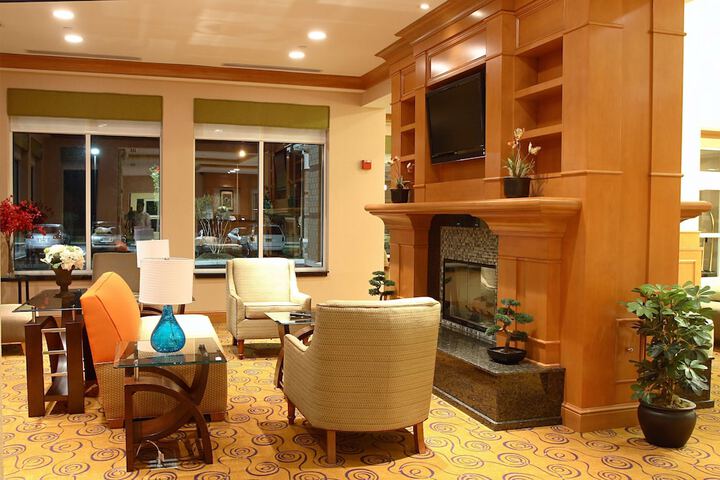 Hilton Garden Inn Chesapeake / Suffolk