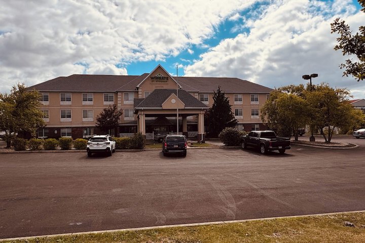 Wingate Suites by Wyndham Mansfield