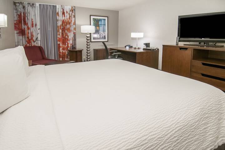 Room 19 of 38