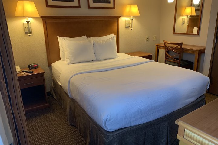 Room 15 of 22