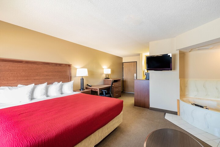 Room 14 of 26