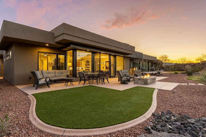Snow Canyon Retreat #13 by RedAwning
