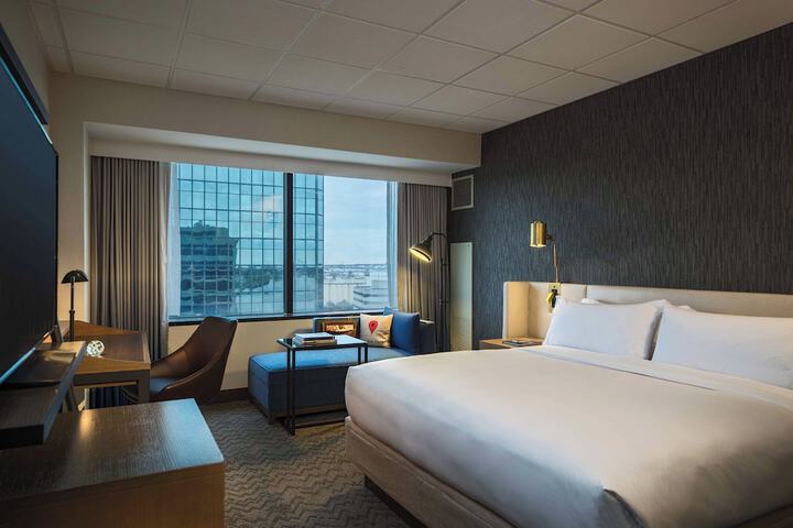 Renaissance Toledo Downtown Hotel