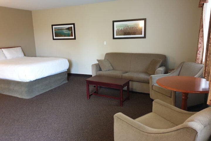 Room 71 of 99