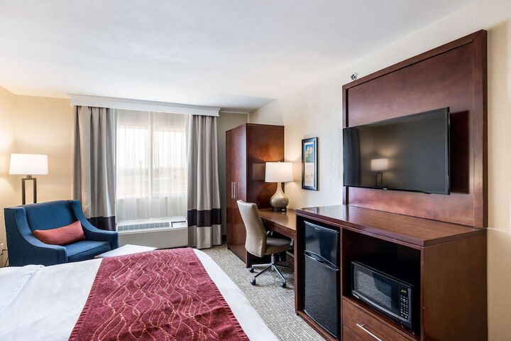 Room 28 of 50