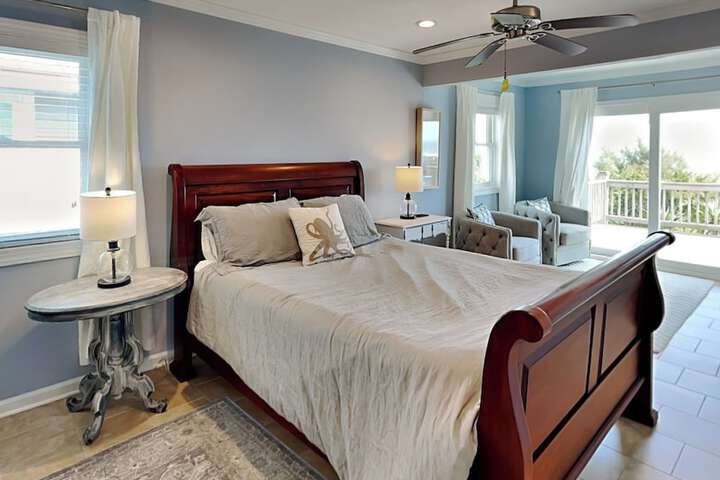 Tournesol by Topsail Realty