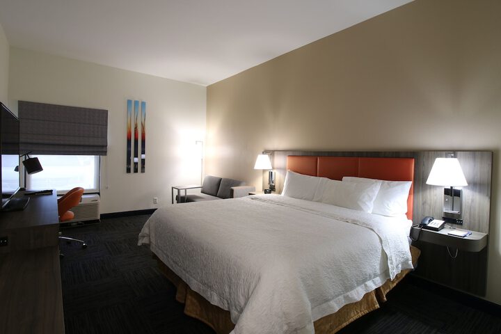 Room 13 of 44