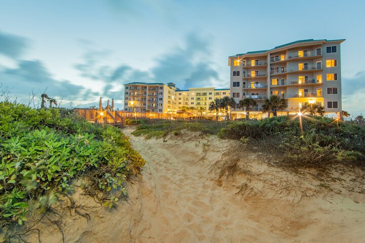 Holiday Inn Club Vacations Galveston Beach Resort by IHG