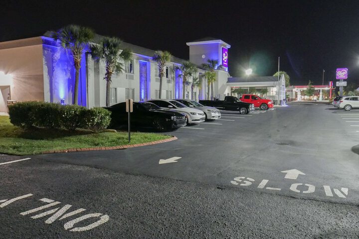 11 of 34