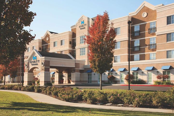 Hotel 4 of 54