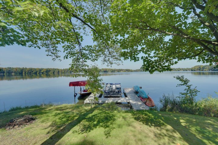 Pet Friendly - Rice Lake Home w / Private Dock!