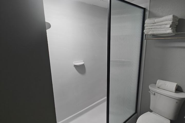 Room 18 of 50