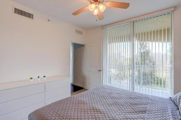 Apartment in Casa Costa condo!Beach pass included