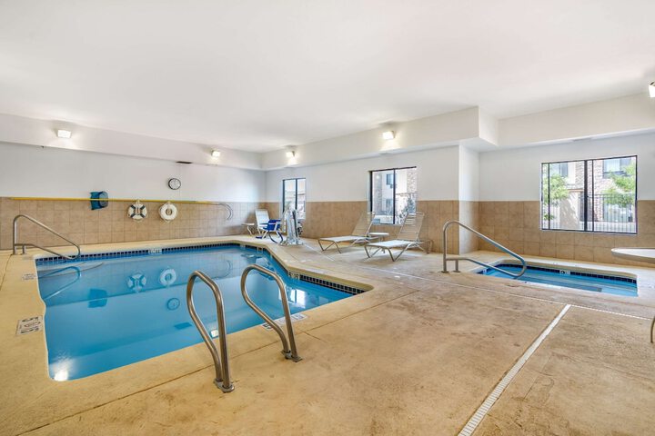 Comfort Suites Gallup East Route 66 and I-40