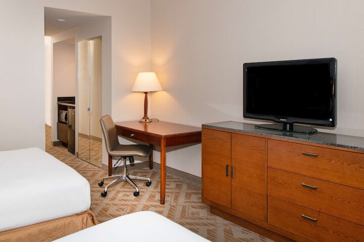 Room 26 of 67