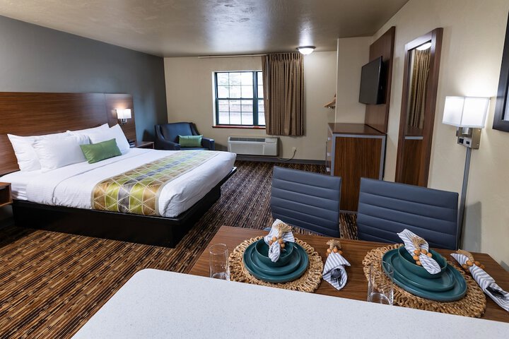 Room 22 of 43