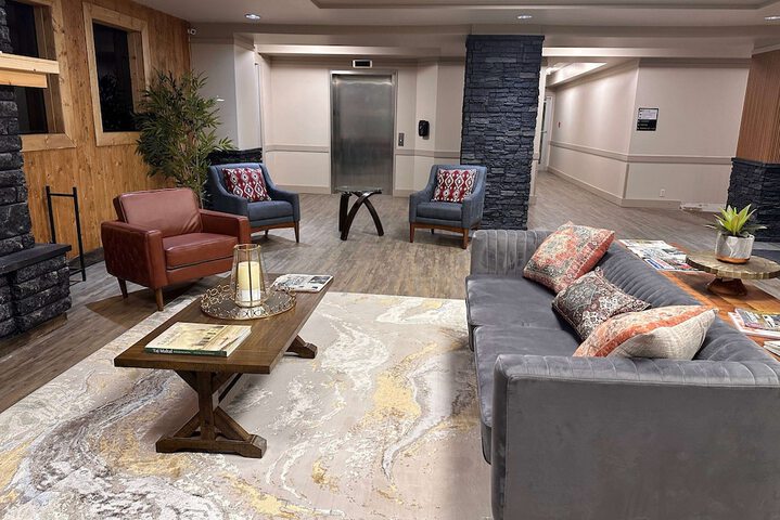 Hotel Interior 10 of 65