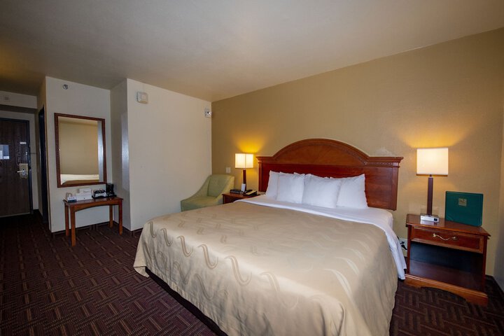 Quality Inn Colorado Springs South