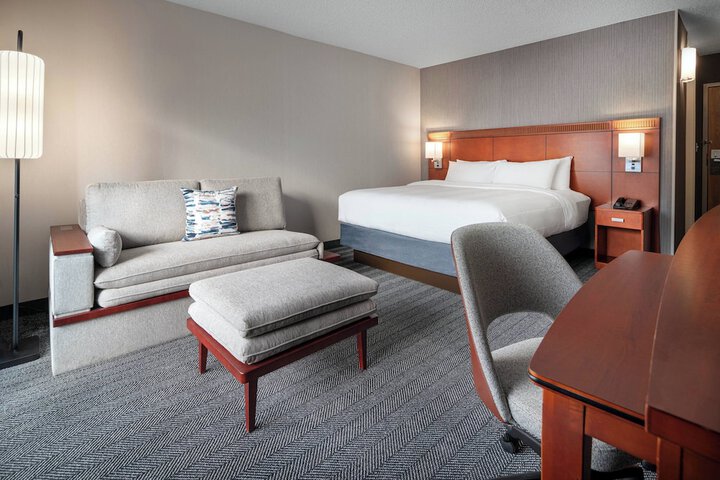 Courtyard by Marriott Seattle Southcenter