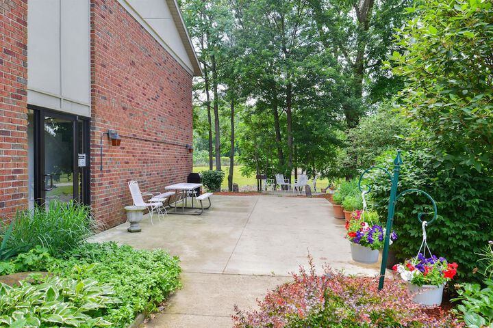 Terrace/Patio 29 of 30