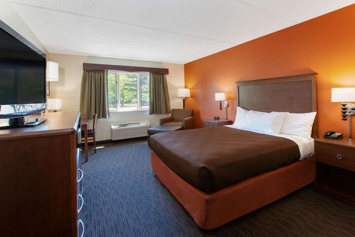 Room 21 of 53