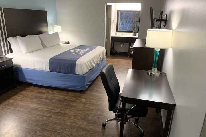 Days Inn by Wyndham Goldsboro