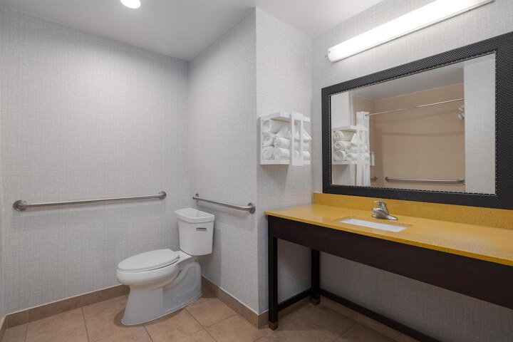 Hampton Inn Pleasanton