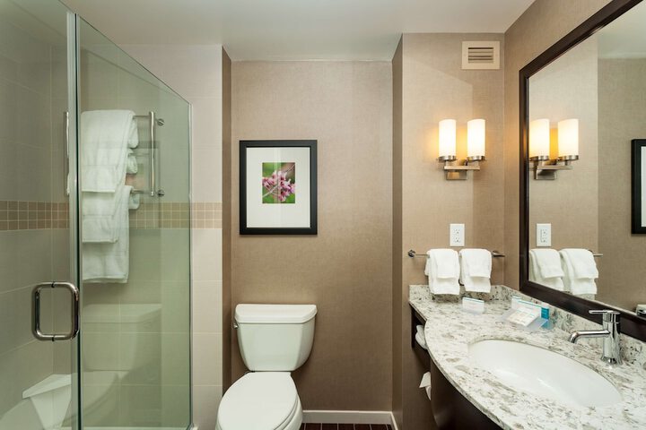 Room 14 of 53