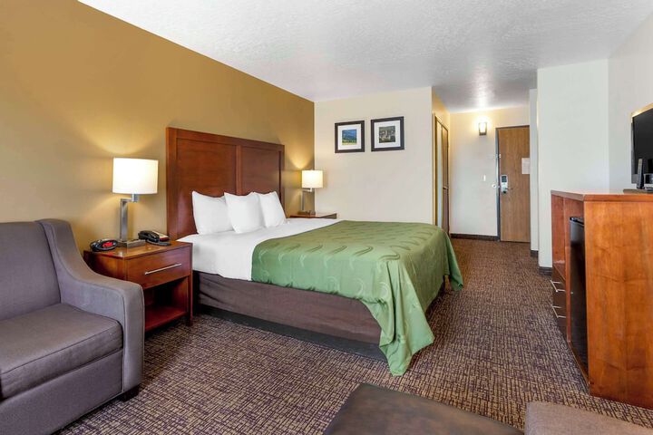 Room 22 of 36