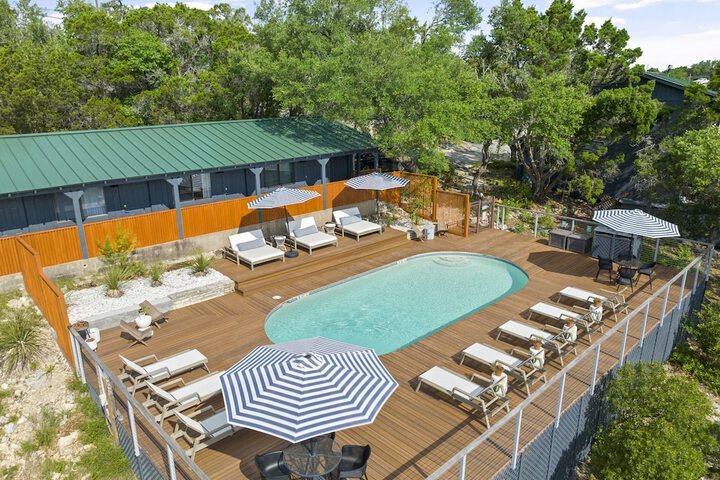 Pool 4 of 52