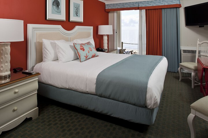 Surfside Hotel and Suites