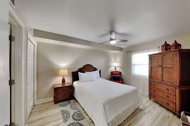 Room 75 of 102