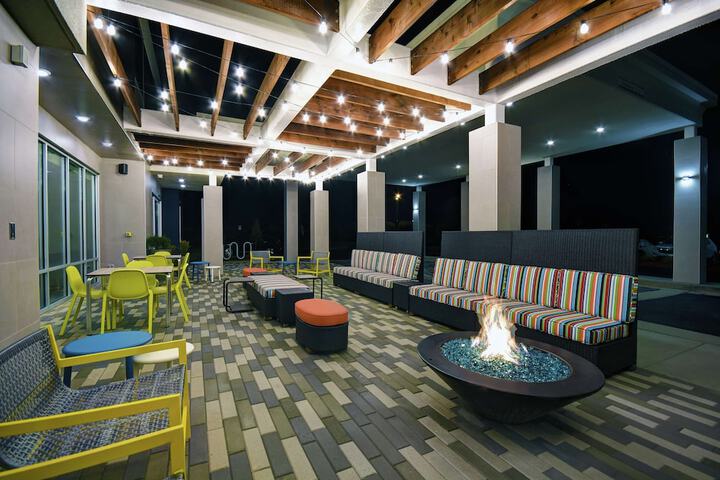 Home2 Suites by Hilton Lawrenceville Atlanta Sugarloaf GA