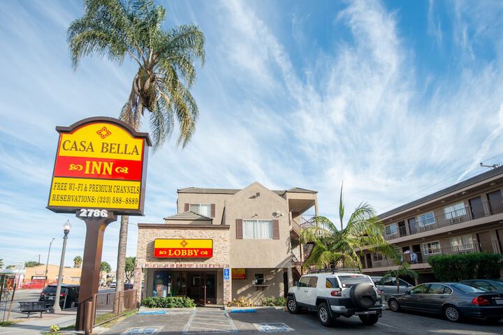 Casa Bella Inn - Huntington Park