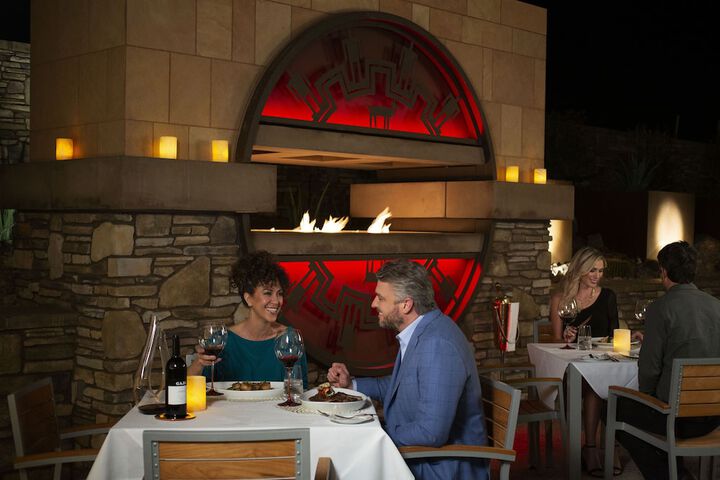 Dining 26 of 42