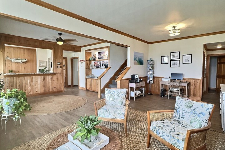 Hotel Interior 16 of 74