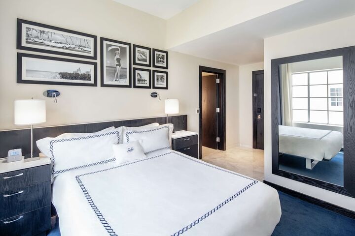 Room 21 of 42