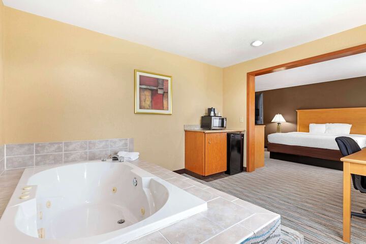Room 7 of 31