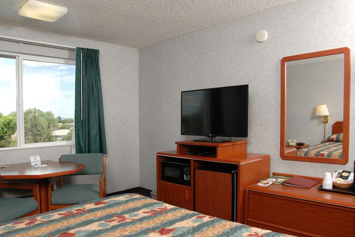Redmond Inn
