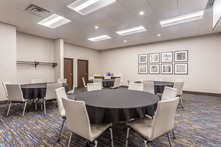 Ballroom/Hall 41 of 42