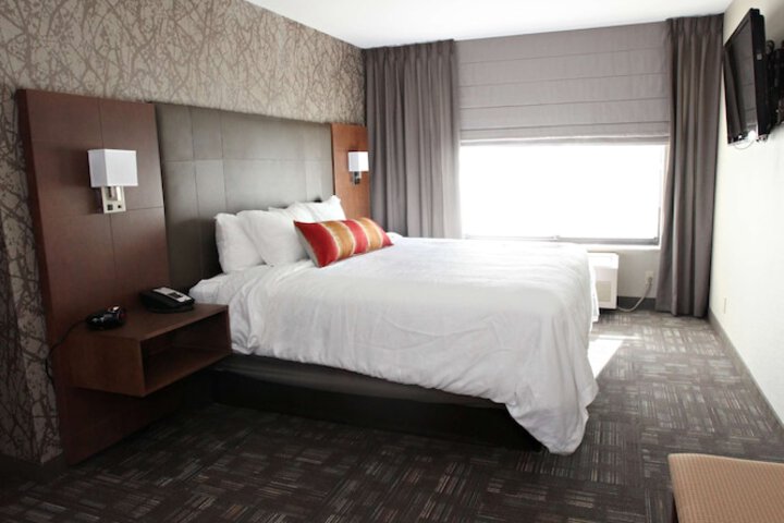 Room 5 of 31