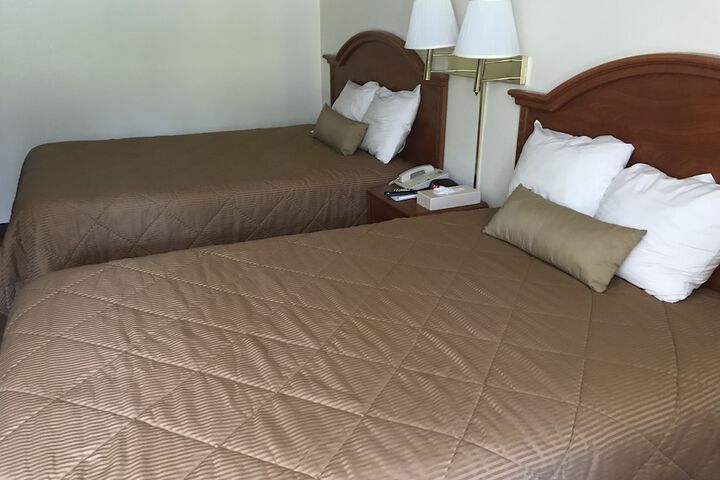 Room 15 of 43