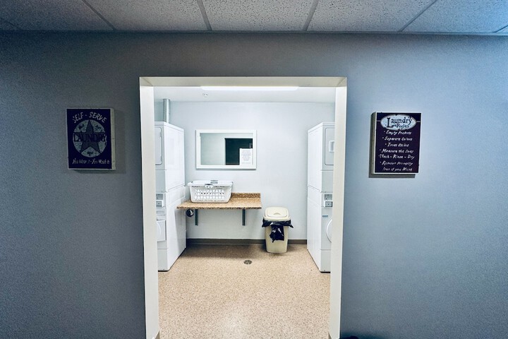 Room 16 of 42