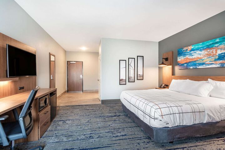 Room 21 of 63